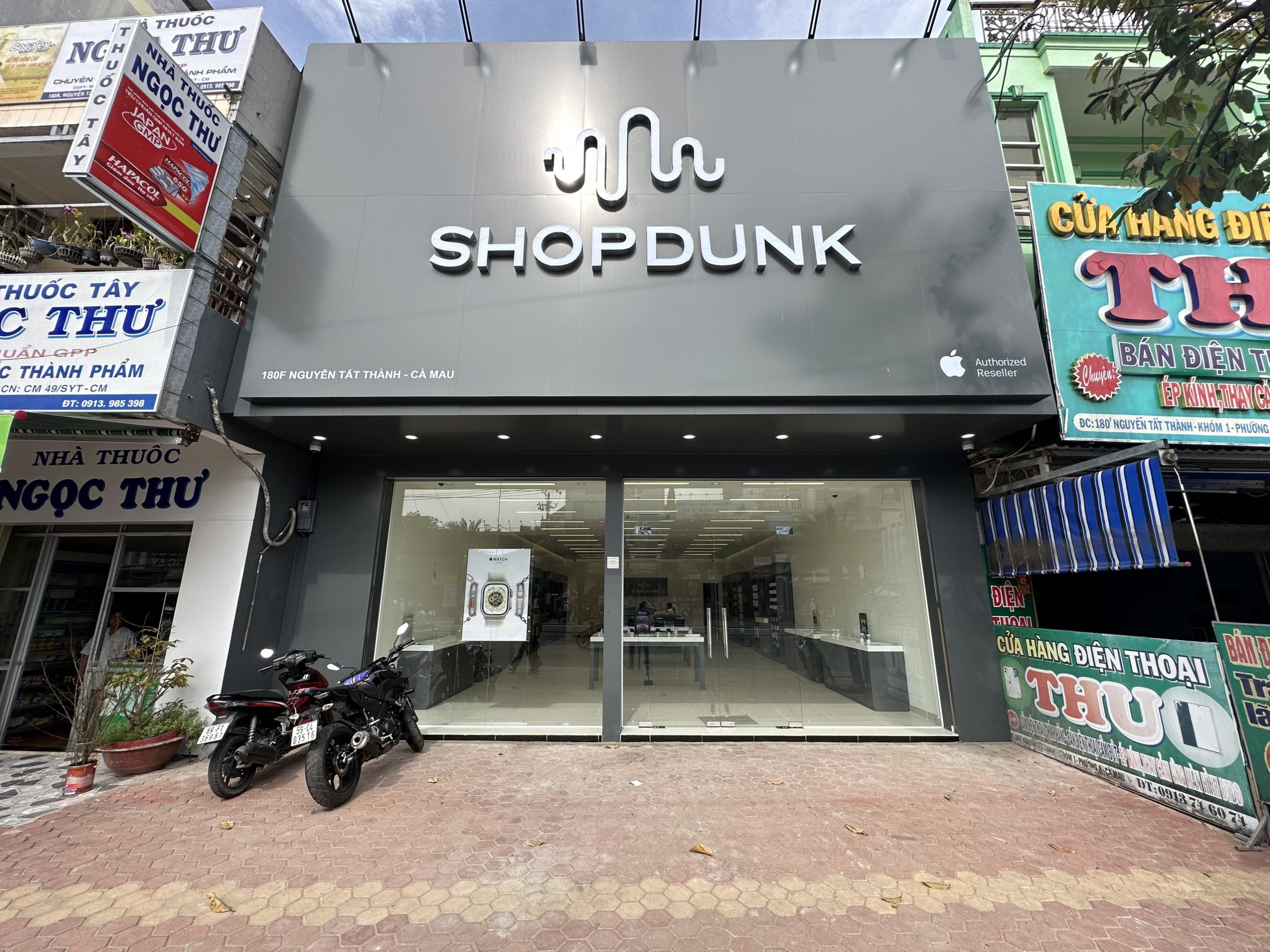 Innomat Cung cấp gạch cho hệ thống ShopDunk