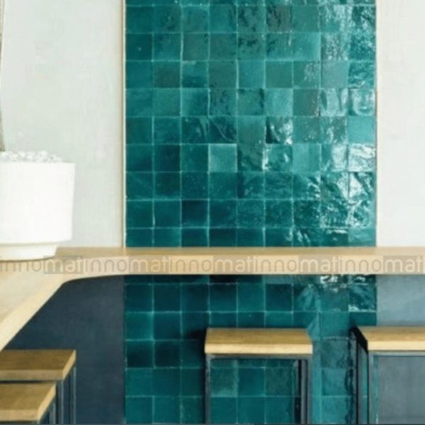 gạch thẻ vuông ốp tường hiệu ứng bê tông 120x120